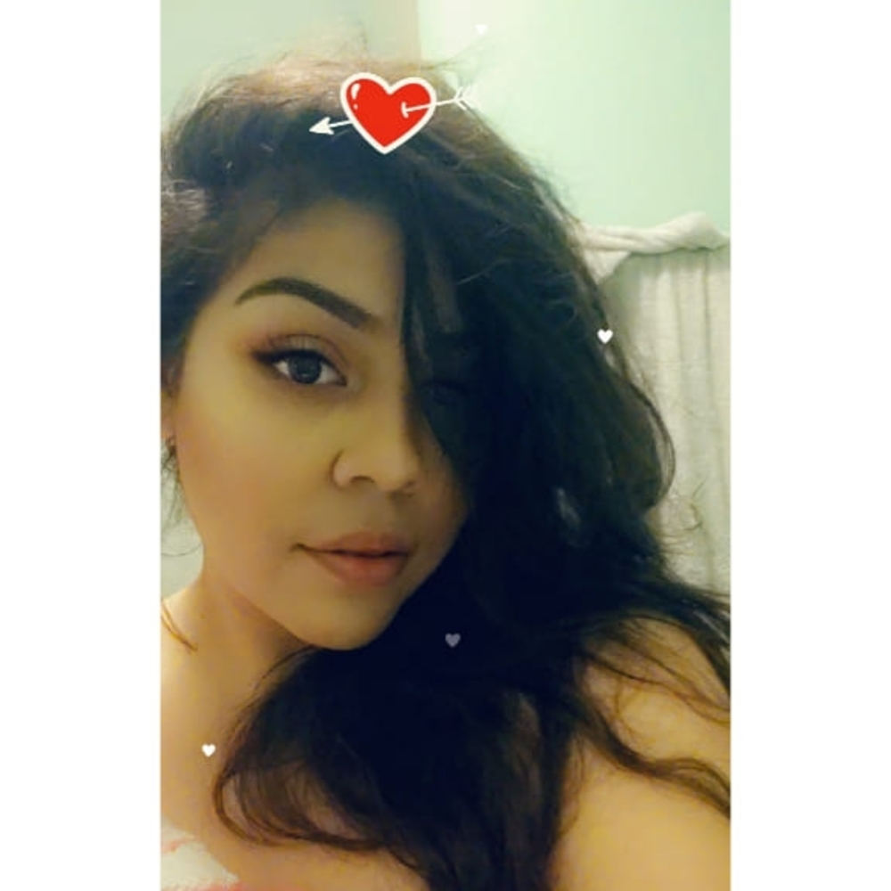 Meet your Posher, Monica